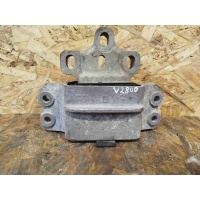 Подушка крепления КПП Volkswagen Passat 2008 3C0199555R
