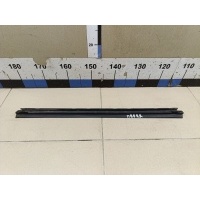 Накладка стекла заднего правого TOYOTA Corolla E15 2006-2013 6817312310