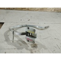 Петля крышки багажника Volkswagen Jetta 6 5C6827301E