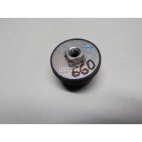 Втулка (кузов внутри) Toyota Land Cruiser (200) 2008 1654750381