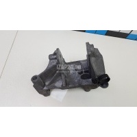 Кронштейн двигателя передний VAG Transporter T5 (2003 - 2015) 070199343B
