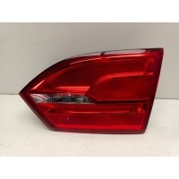 Фонарь крышки багажника правый Volkswagen Jetta 6 2011 5C6945260
