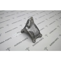 Кронштейн двигателя RH Audi Q7 4L 2009 7L8199308B