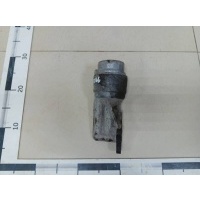 Корпус масляного фильтра Toyota Toyota Yaris (P90) 2005-2011 1567140010