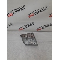 Кронштейн крепления крыла Volkswagen Touareg NF 2013 7P6821151A