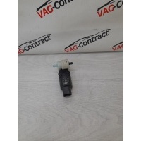 Насос омывателя Volkswagen Touareg NF 2013 1K6955651