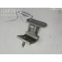 Петля крышки (двери) багажника Volkswagen Passat B5 2000