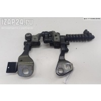 Петля крышки (двери) багажника R BMW 3 E90/E91/E92/E93 (2005-2013) 2008 7119042