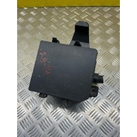 Блок предохранителей Nissan Navara (D40) 2004-2015 Пикап 2012 284B8EB300