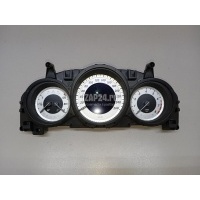 Панель приборов Mercedes Benz W204 (2007 - 2015) 2049004009