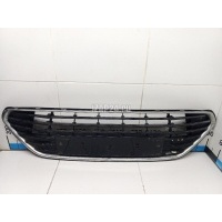 Решетка в бампер центральная Ford Mondeo IV (2007 - 2015) 1724261