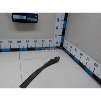 Уплотнитель капота Honda CR-V (2007 - 2012) 74146SWAA00