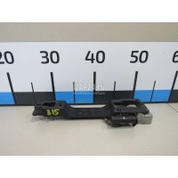 Кронштейн ручки Suzuki Grand Vitara (2005 - 2015) 8281163J00