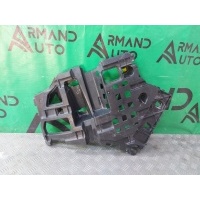 кронштейн бампера Genesis GV80 1 2020-нв 86652T6000, 86654T6000, 8