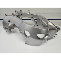 Honda cbr 1000 гг sc 59 14 - 17 sp рама прямая без правый ! !