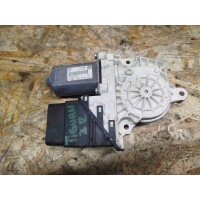 Моторчик стеклоподъемника задний правый Volkswagen Tiguan 2010 5N0959704F