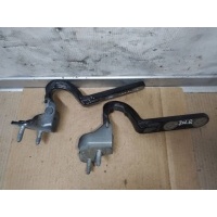 Петля крышки багажника Mercedes ML W166 2012 A1667400137,A1667400237