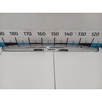 Накладка крышки багажника Nissan Tiida (C11) (2007 - 2014) 84810EM40A