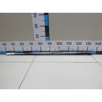 Накладка стекла заднего левого Nissan Tiida (C11) (2007 - 2014) 82821EE410