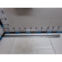 Молдинг передней правой двери VAG Octavia (A5 1Z-) (2004 - 2013) 1Z0853518A