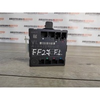 Блок управления дверьми MERCEDES W204 2010 A2129004402