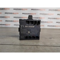 Блок управления дверьми MERCEDES W204 2007 A2048207385