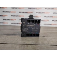 Блок управления дверьми MERCEDES W204 2008 A2048702226
