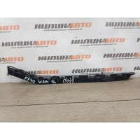 Направляющая заднего бампера MERCEDES W204 2010 A2048800330