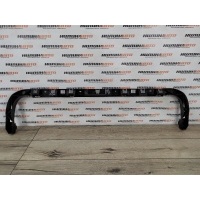 Кронштейн бампера центральный VOLKSWAGEN Passat B6 2006 3C9807861, 3C9807863, 3C9807861