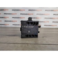 Блок управления дверьми MERCEDES W204 2008 A2048207485