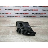 Дефлектор в торпедо центральный Kia Ceed 1 2008 974301H900
