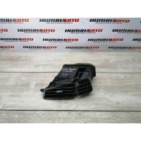 Дефлектор в торпедо центральный KIA Ceed 1 2008 974401H900