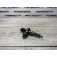 Форсунка дизельная AUDI A4 B7 2006 038130073BH, 038130073BH, 038130073BD
