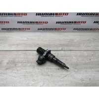 Форсунка дизельная AUDI A4 B7 2006 038130073BH, 038130073BH, 038130073BD