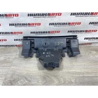 Кронштейн бампера центральный Citroen C4 (2) 2012 9671179280, 9671179280, 7416X5, 9671179280