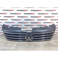 Решетка радиатора VOLKSWAGEN Passat B7 2011 3AA853651