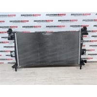 Радиатор охлаждения FORD Focus 3 2011 1727475, BV618005AD, 1727475, 1897407, 1890758, 1705805