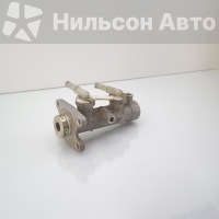 Главный тормозной цилиндр NISSAN ATLAS FD46, FD42 NISSAN ATLAS H41, G4H41, G2H41, G4S41, G2S41, H4S41, H5S41, H5H41 460100T300/46010-0T300