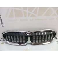 Решетка радиатора BMW 3 G20 2018-2022 51137449428