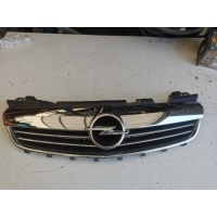 Решетка радиатора zafira b рестайлинг 13247331