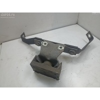 Кронштейн КПП опорный Opel Omega B 2000 90523053