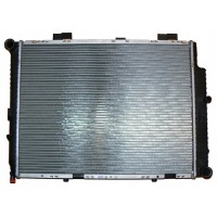 Новая радиатор мерседес e - klasa w210 2.7 3.2 cdi 1999 - 2002