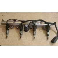 Накладка впрыска chevrolet captiva 2.4 12608366 12650736 в сборе