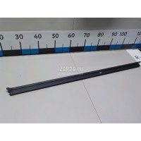 Уплотнитель стекла двери VAG Golf VI (2009 - 2013) 5K4837480B5AP