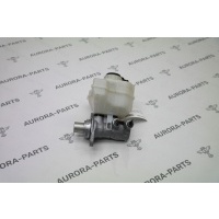 Главный тормозной цилиндр в сборе с бачком Land Rover Range Rover 30DDTX L405 2012 LR124816