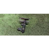 кронштейн (сопут. товар) Audi A4 (B8) 2007-2015 2009 06h971845