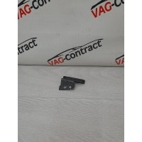 Кронштейн бачка гидроусилителя Volkswagen Touareg NF 2013 7P0422493