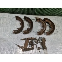 Колодки ручного тормоза к-кт Toyota Camry ACV30 2005 4655033020