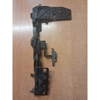 Угольник направляющяя правый люка мерседес w124 1247820612
