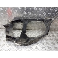 Крепление лампы левый передняя mitsubishi кольт vi 1.3 mn105059